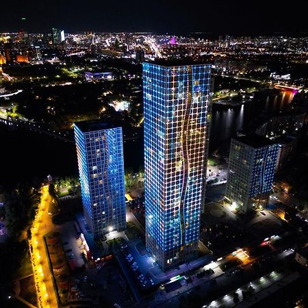 Апартаменты На Набережной С Панорамным Видом На 39 Этаже Astana Extérieur photo